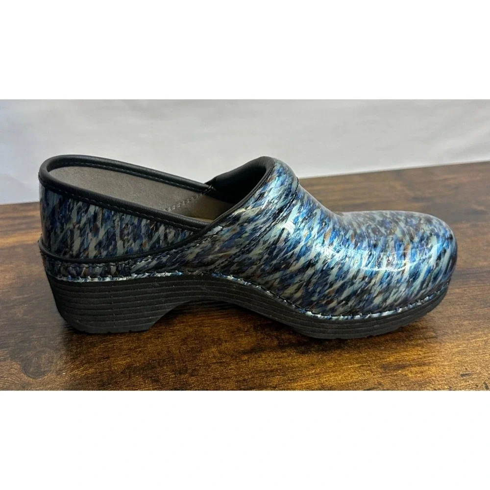 Dansko LT Pro Women 39 Blue Waves Patent Leather Clogs Slip Resistant - Picture 3 of 14